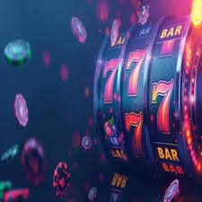79king04 Phoenix Rise Slot